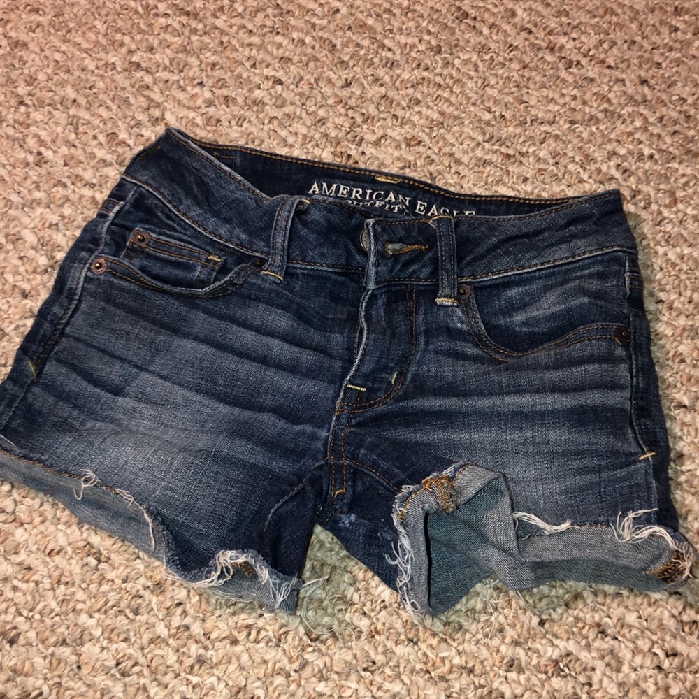 AMERICAN EAGLE JEAN SHORTS